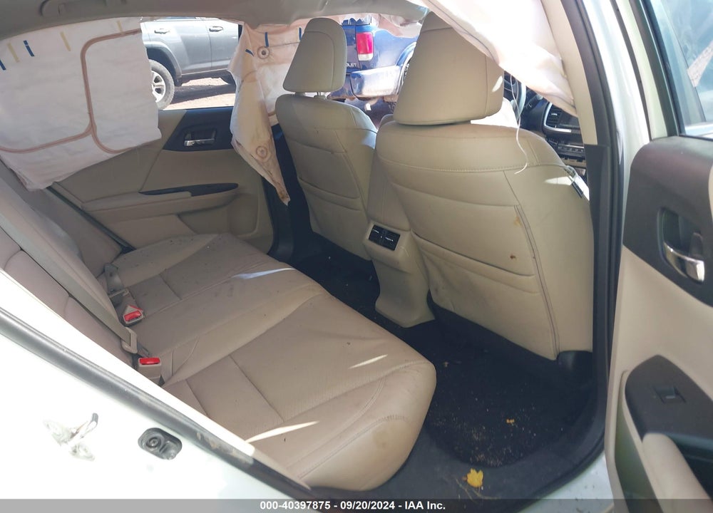 2017 HONDA ACCORD EX-L VIN: 1HGCR2F80HA023166
