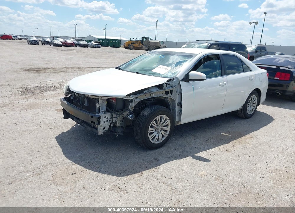2013 TOYOTA CAMRY LE VIN: 4T4BF1FK5DR323191