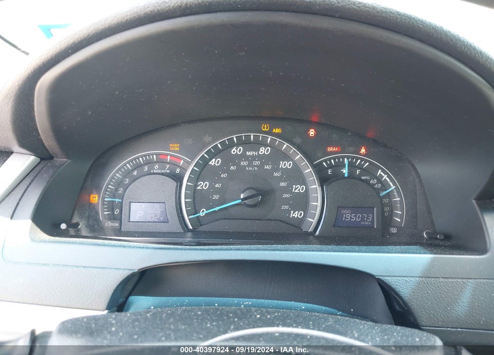 2013 TOYOTA CAMRY LE VIN: 4T4BF1FK5DR323191