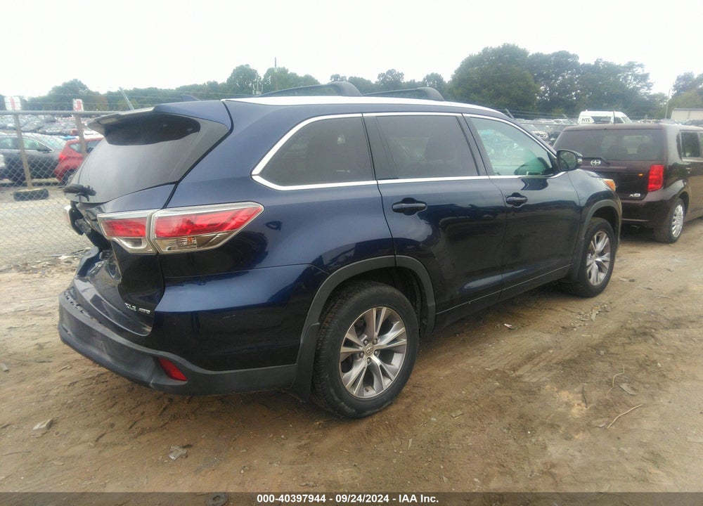 2015 TOYOTA HIGHLANDER XLE V6 VIN: 5TDJKRFH1FS210905