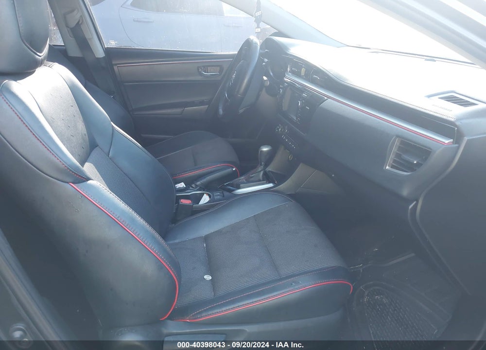 2016 TOYOTA COROLLA S W/SPECIAL EDITION PKG VIN: 2T1BURHE8GC496019