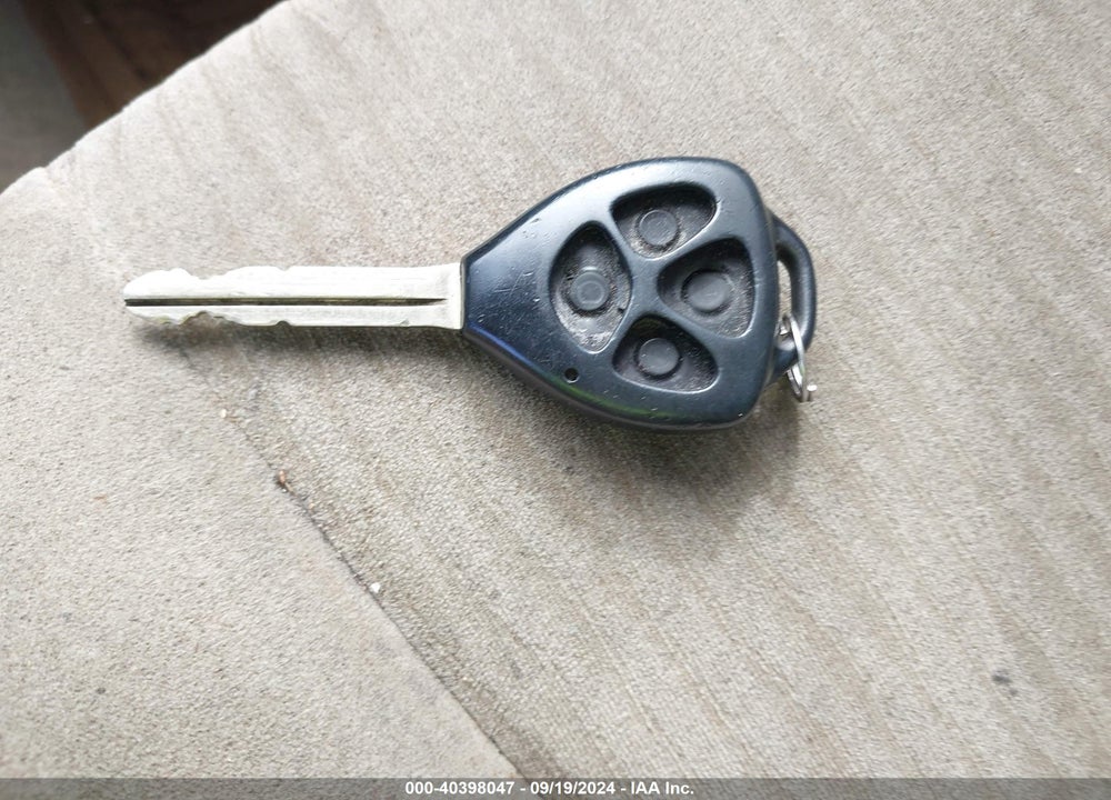 2010 TOYOTA COROLLA LE VIN: 1NXBU4EE2AZ259264
