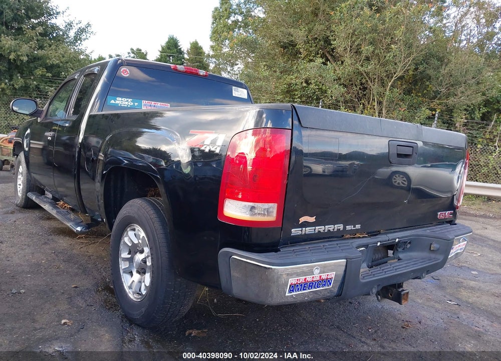 2008 GMC SIERRA 1500 SLE2 VIN: 2GTEK19J881213358