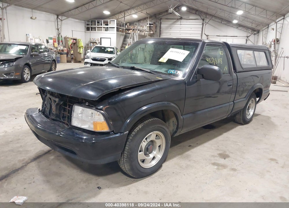 2000 GMC SONOMA SLS VIN: 1GTCS1450YK255055