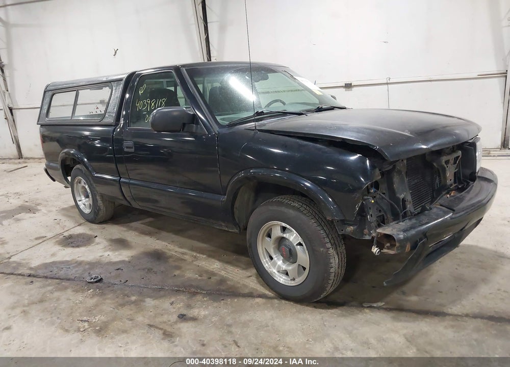 2000 GMC SONOMA SLS VIN: 1GTCS1450YK255055