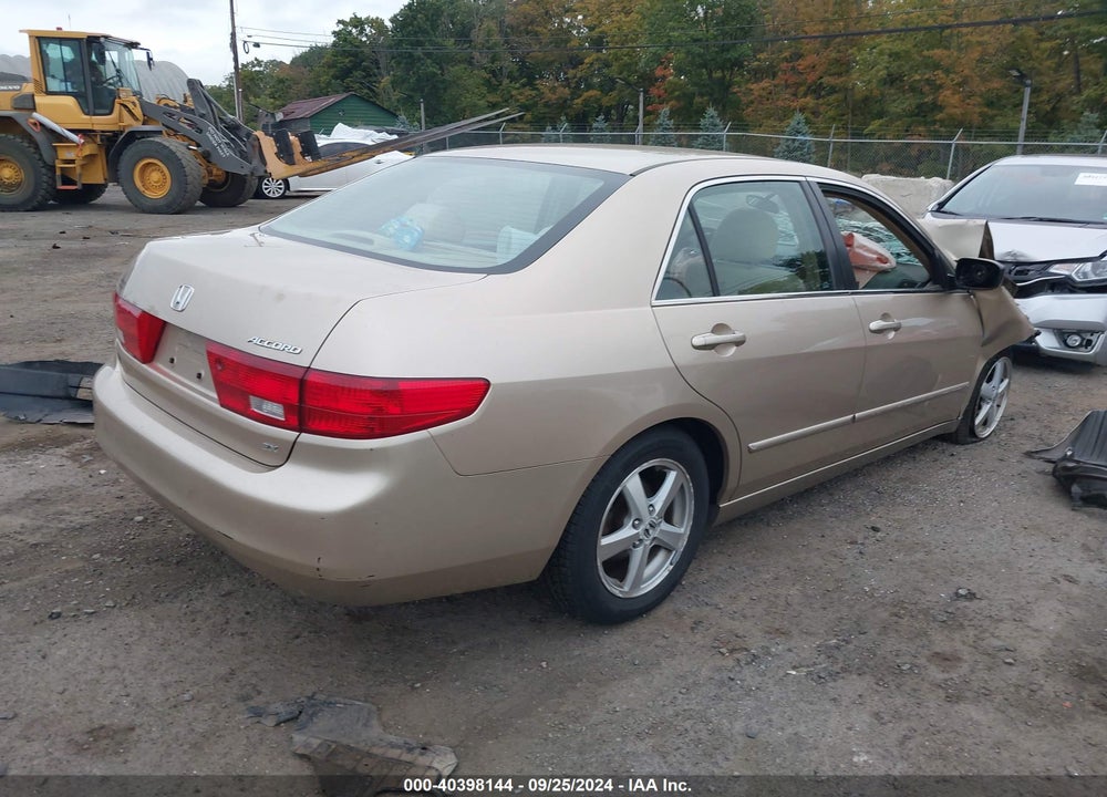 2005 HONDA ACCORD 2.4 EX VIN: 1HGCM56755A031752