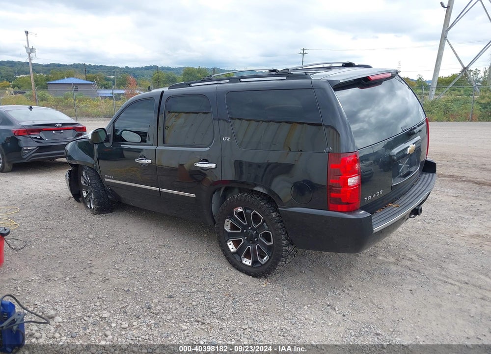 2011 CHEVROLET TAHOE LTZ VIN: 1GNSKCE04BR357555
