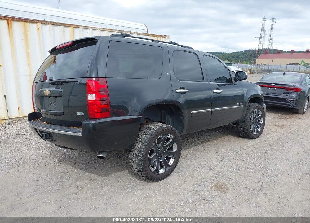 2011 CHEVROLET TAHOE LTZ VIN: 1GNSKCE04BR357555