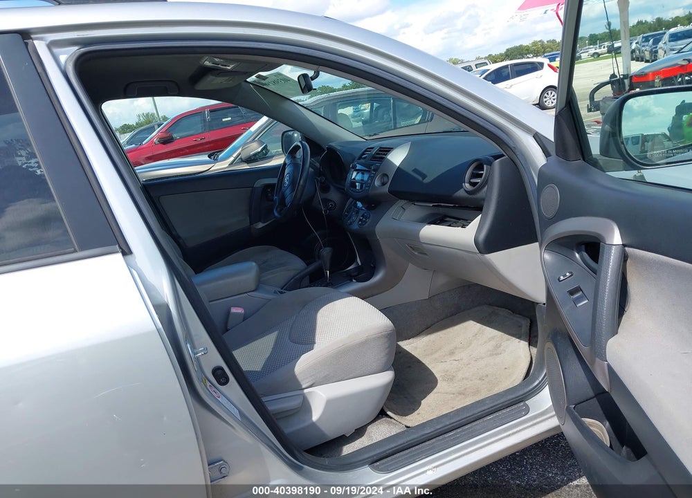 2008 TOYOTA RAV4 LIMITED VIN: JTMBD31V686056459