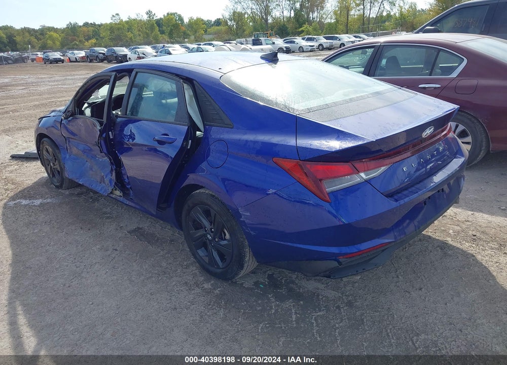 2021 HYUNDAI ELANTRA SEL VIN: KMHLM4AG3MU128151