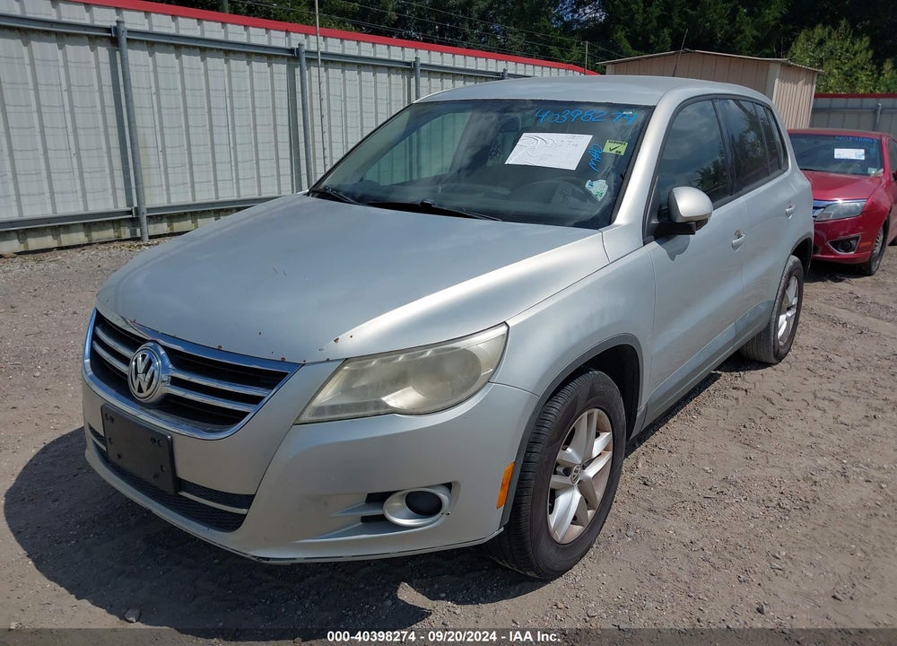 2011 VOLKSWAGEN TIGUAN S VIN: WVGAV7AX3BW530811