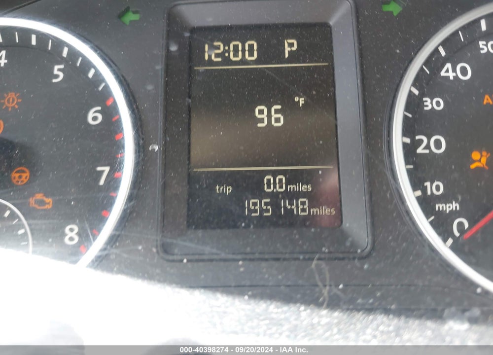 2011 VOLKSWAGEN TIGUAN S VIN: WVGAV7AX3BW530811