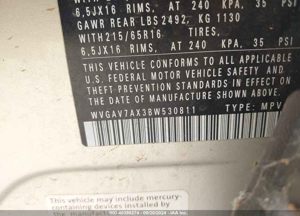 2011 VOLKSWAGEN TIGUAN S VIN: WVGAV7AX3BW530811