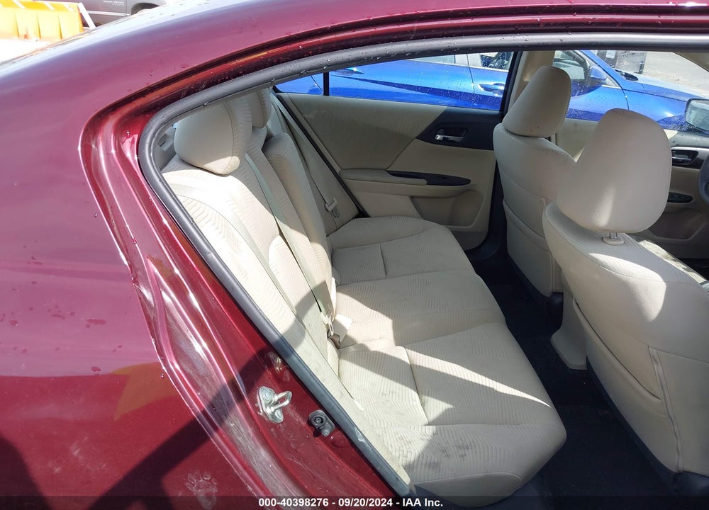 2015 HONDA ACCORD LX VIN: 1HGCR2F33FA064750