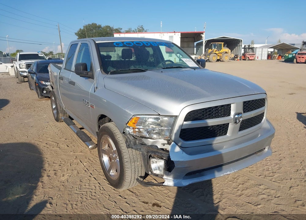 2018 RAM 1500 EXPRESS QUAD CAB 4X2 6'4 BOX VIN: 1C6RR6FT7JS216863