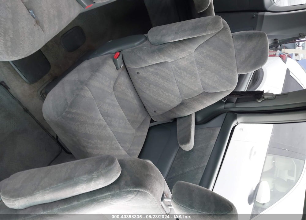 2004 HONDA ODYSSEY EX VIN: 5FNRL18614B042584