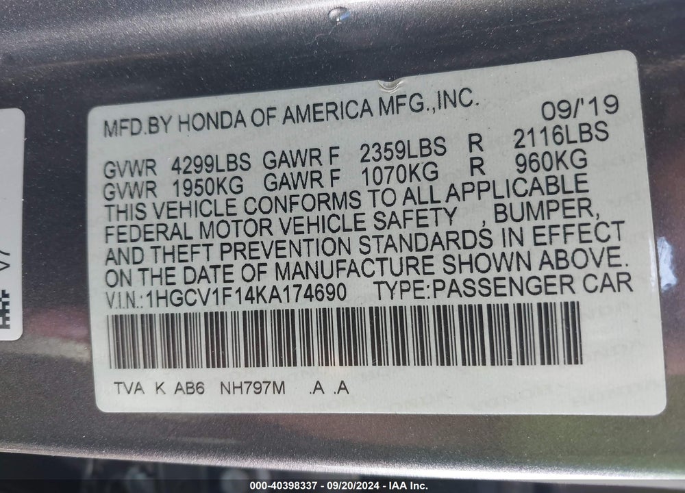 2019 HONDA ACCORD VIN: 1HGCV1F14KA174690