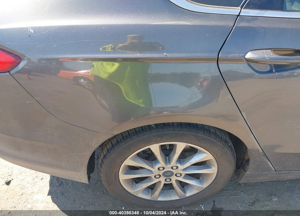 2017 FORD FUSION SE VIN: 3FA6P0H77HR383315