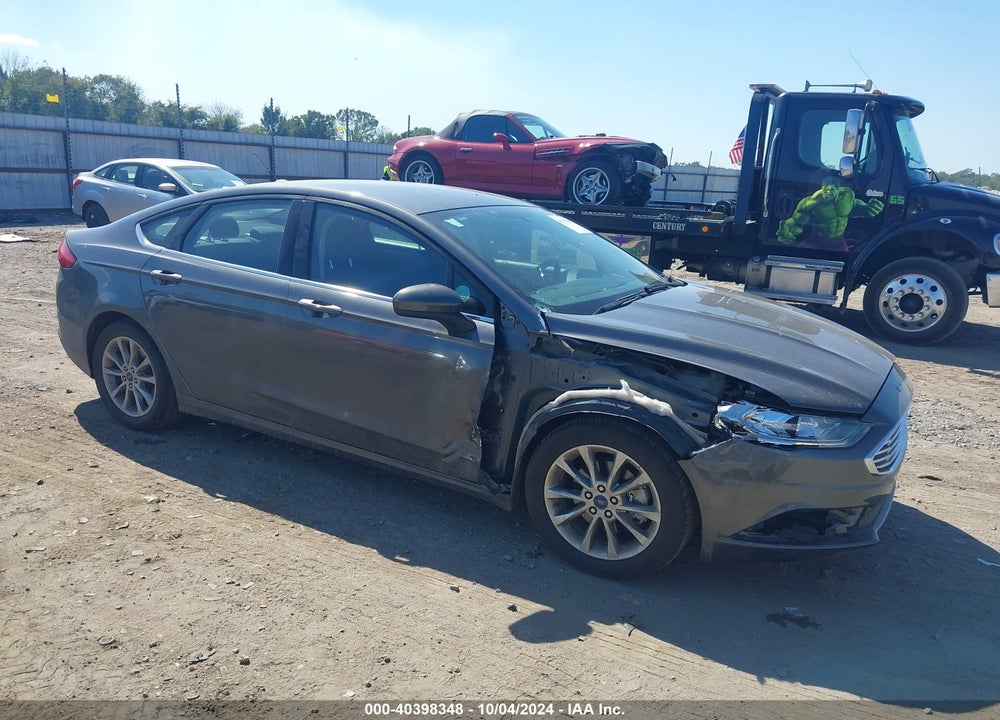 2017 FORD FUSION SE VIN: 3FA6P0H77HR383315