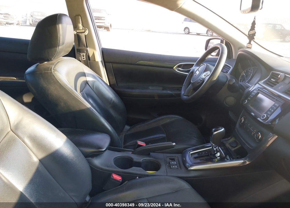 2017 NISSAN SENTRA SR VIN: 3N1AB7AP1HY406666
