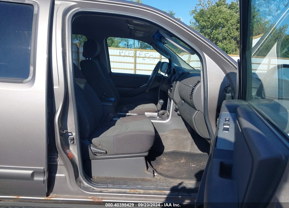 2005 NISSAN PATHFINDER XE VIN: 5N1AR18W95C751754