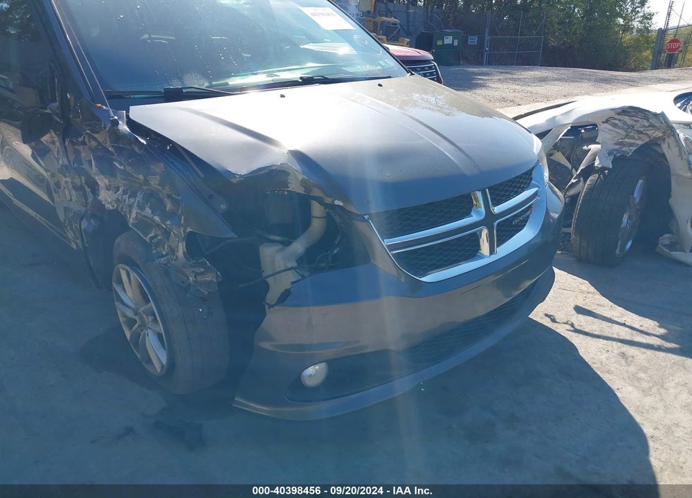 2018 DODGE GRAND CARAVAN SXT VIN: 2C4RDGCG9JR215543