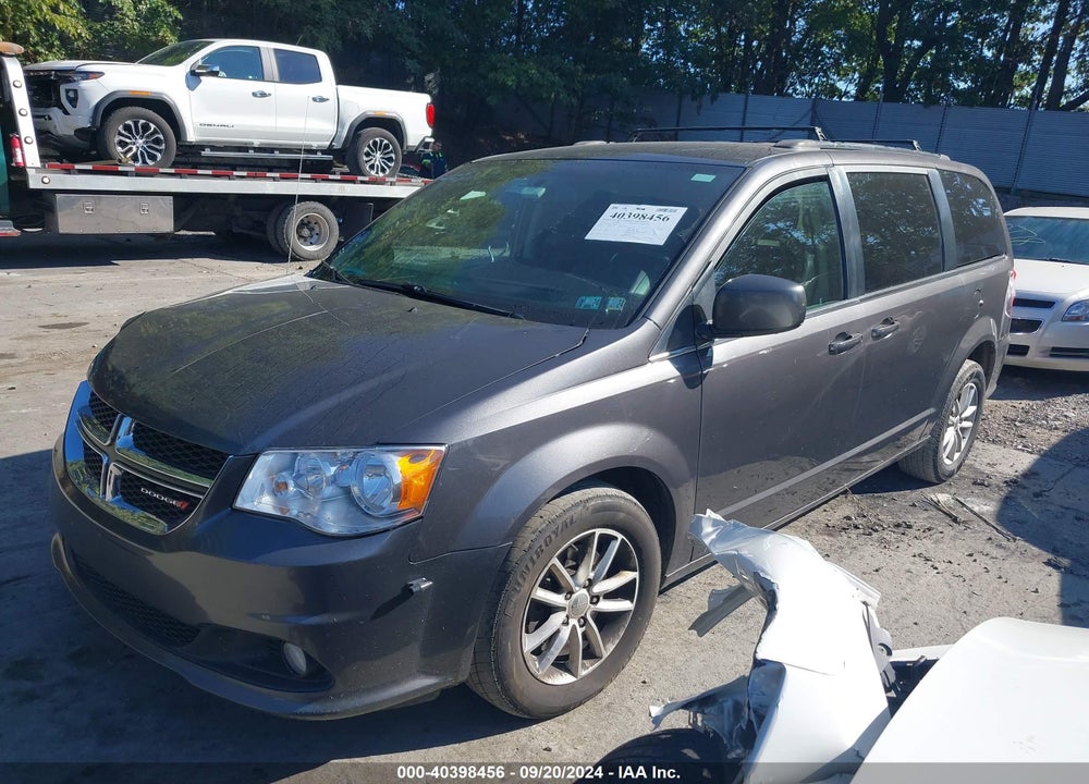 2018 DODGE GRAND CARAVAN SXT VIN: 2C4RDGCG9JR215543