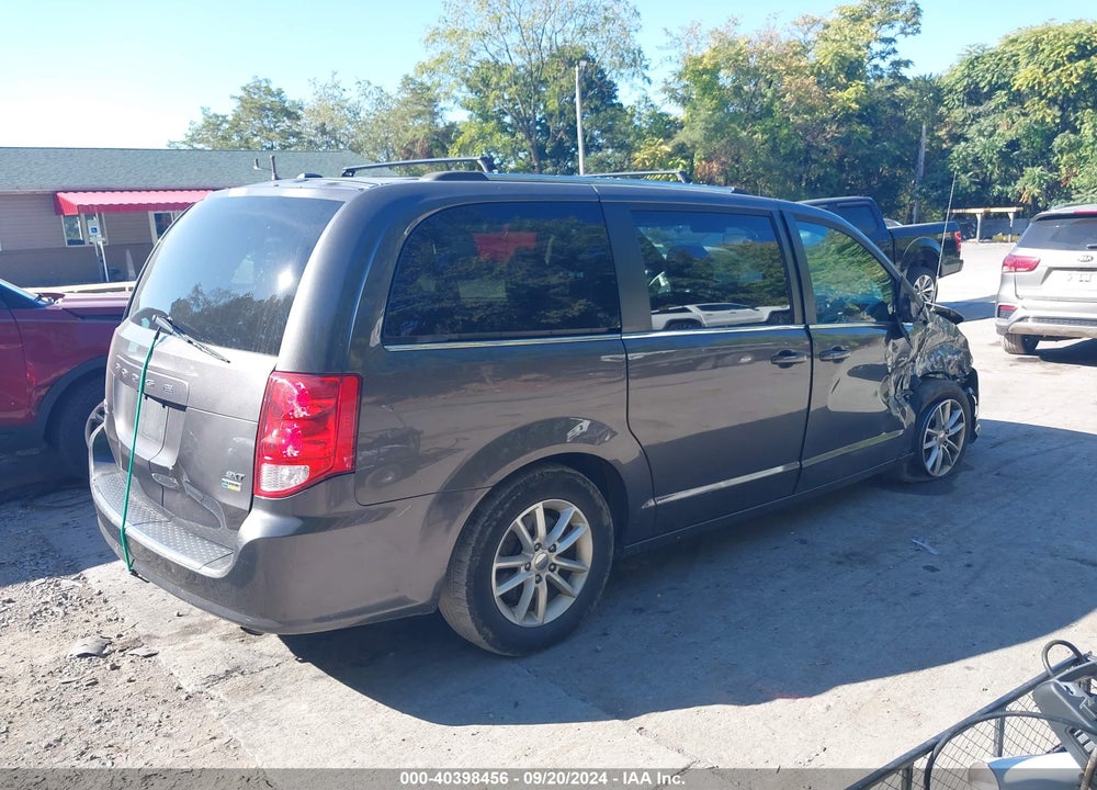 2018 DODGE GRAND CARAVAN SXT VIN: 2C4RDGCG9JR215543