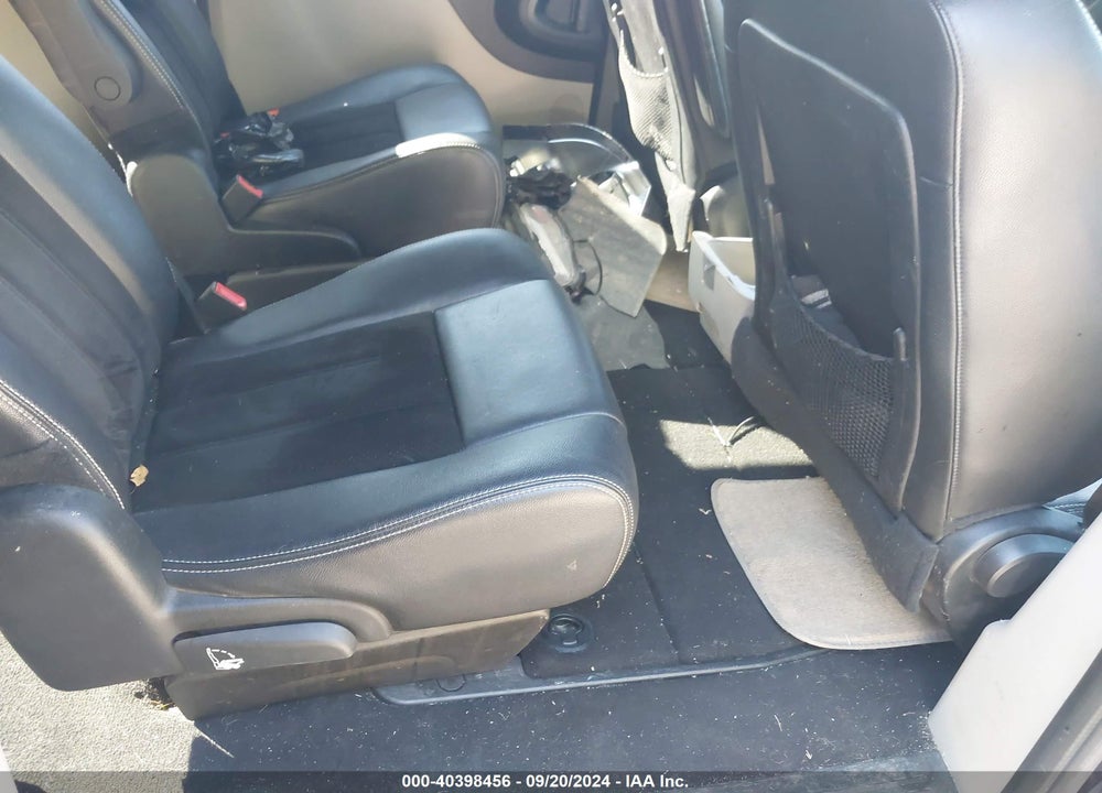 2018 DODGE GRAND CARAVAN SXT VIN: 2C4RDGCG9JR215543