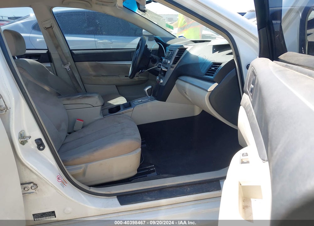 2014 SUBARU LEGACY 2.5I VIN: 4S3BMBA6XE3017695