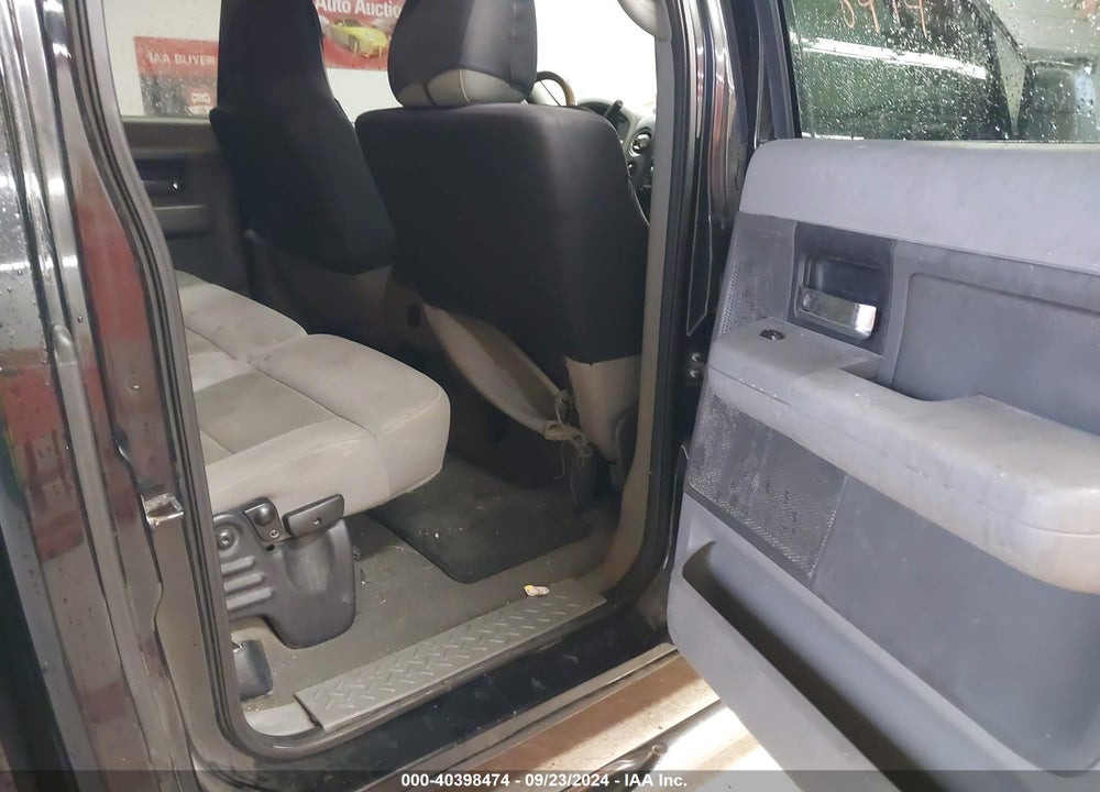 2004 FORD F-150 XLT VIN: 1FTRW14W24KD07660