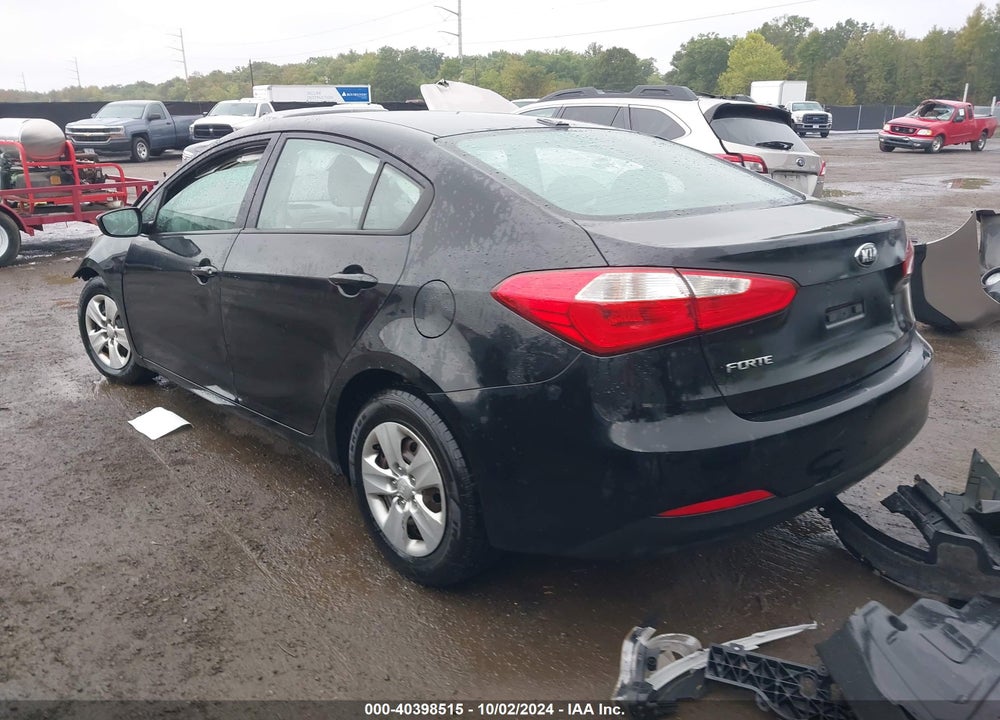 2015 KIA FORTE LX VIN: KNAFK4A65F5264029