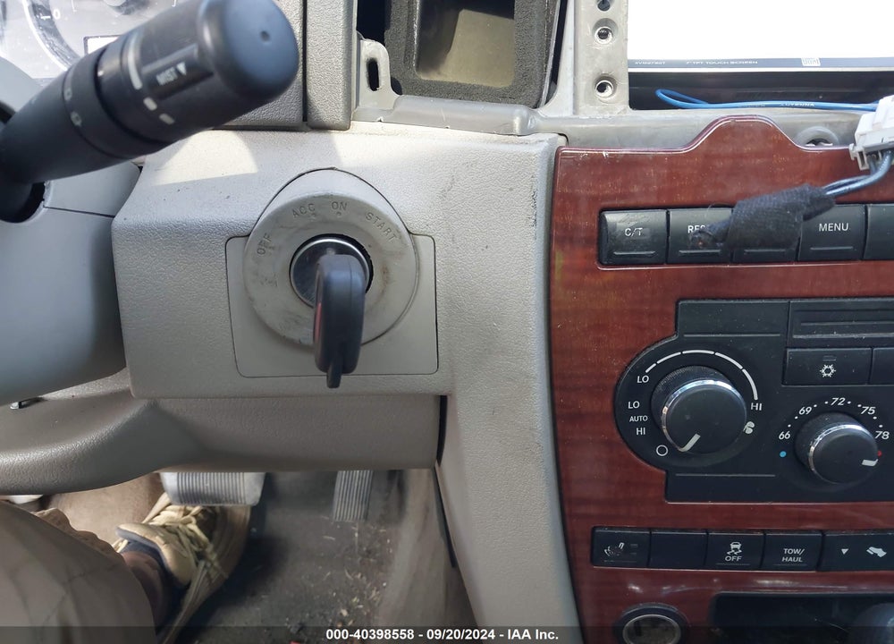 2005 JEEP GRAND CHEROKEE LIMITED VIN: 1J4HR58235C519801