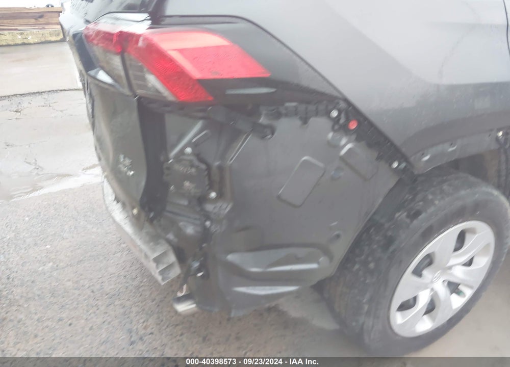 2020 TOYOTA RAV4 LE VIN: 2T3G1RFVXLW121301