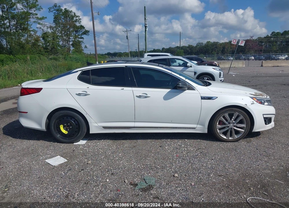 2015 KIA OPTIMA SXL TURBO VIN: 5XXGR4A66FG379852