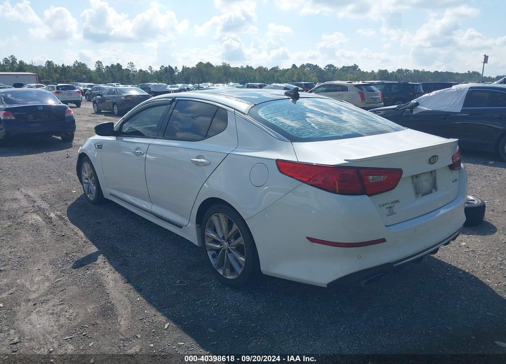 2015 KIA OPTIMA SXL TURBO VIN: 5XXGR4A66FG379852
