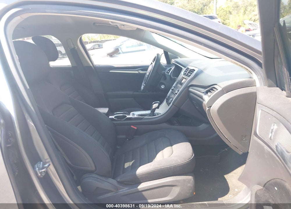 2013 FORD FUSION SE VIN: 3FA6P0HR3DR179414