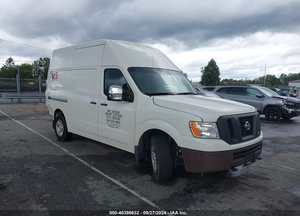 2017 NISSAN NV CARGO NV2500 HD SV V8 VIN: 1N6AF0LYXHN807318
