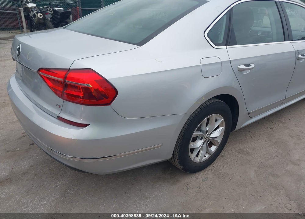 2016 VOLKSWAGEN PASSAT 1.8T S VIN: 1VWAT7A37GC014903