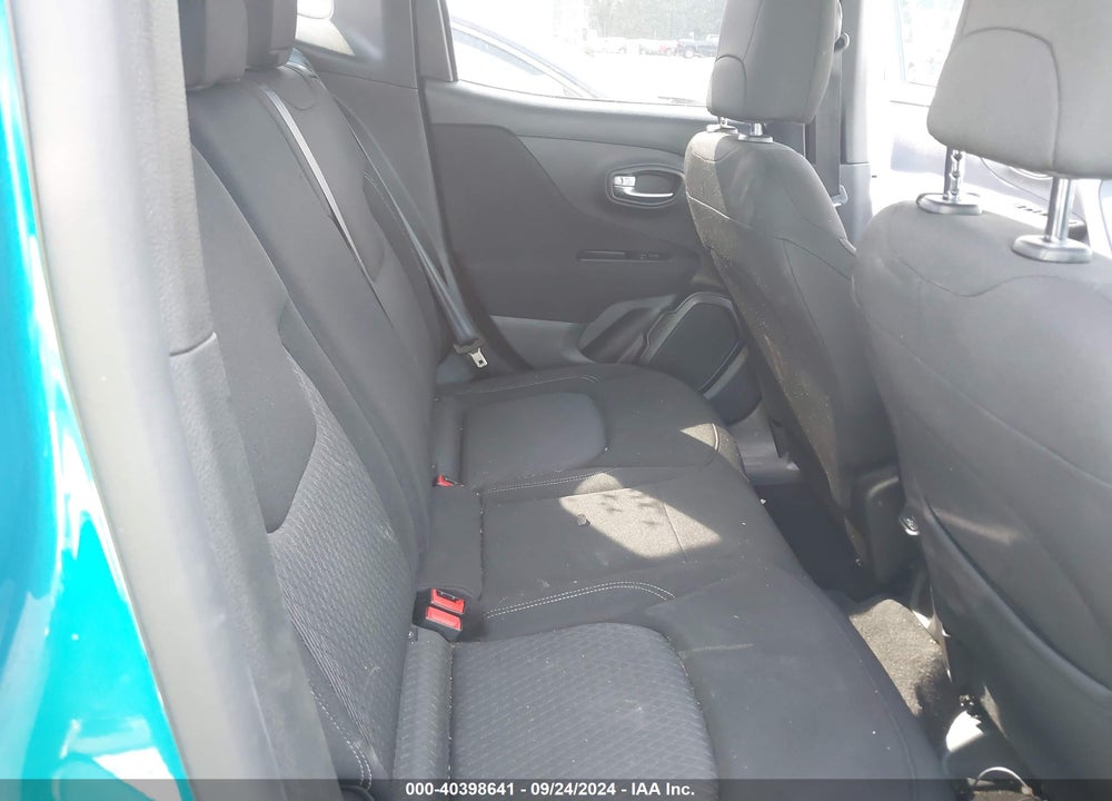 2021 JEEP RENEGADE LATITUDE FWD VIN: ZACNJCBB7MPM52107