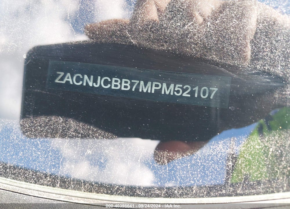 2021 JEEP RENEGADE LATITUDE FWD VIN: ZACNJCBB7MPM52107