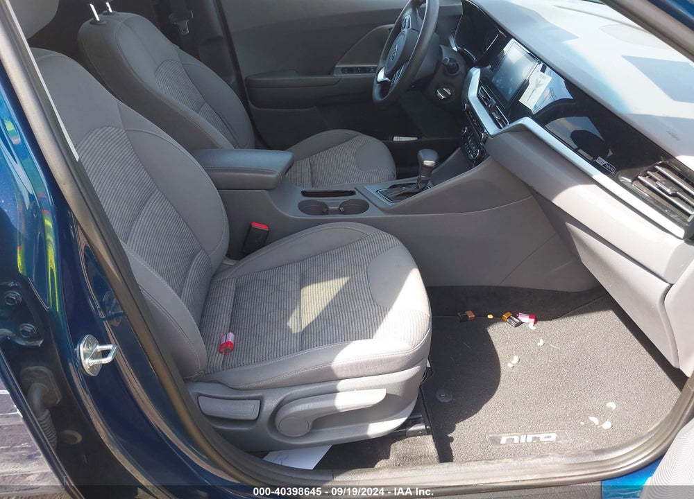 2020 KIA NIRO LX VIN: KNDCB3LC2L5440145