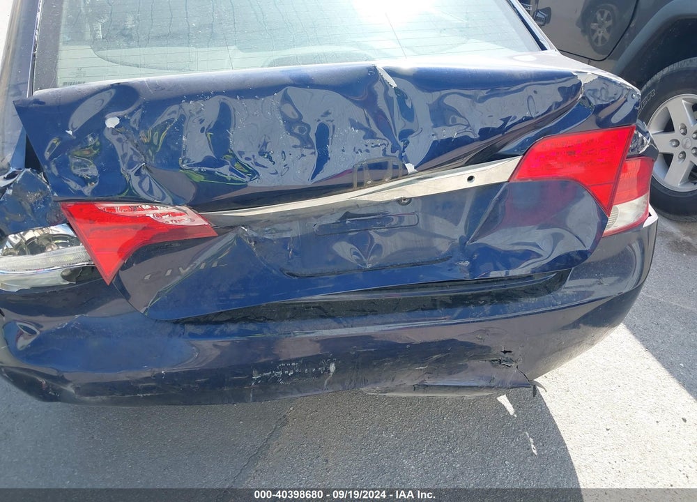 2009 HONDA CIVIC LX VIN: 19XFA16529E006564