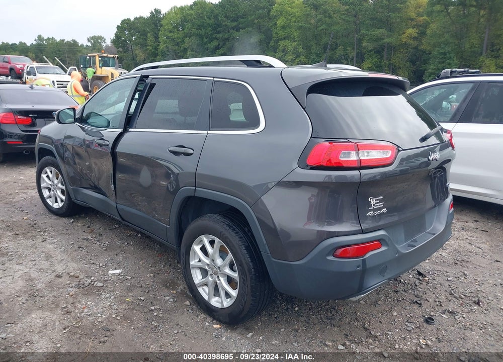 2016 JEEP CHEROKEE LATITUDE VIN: 1C4PJMCS2GW242750