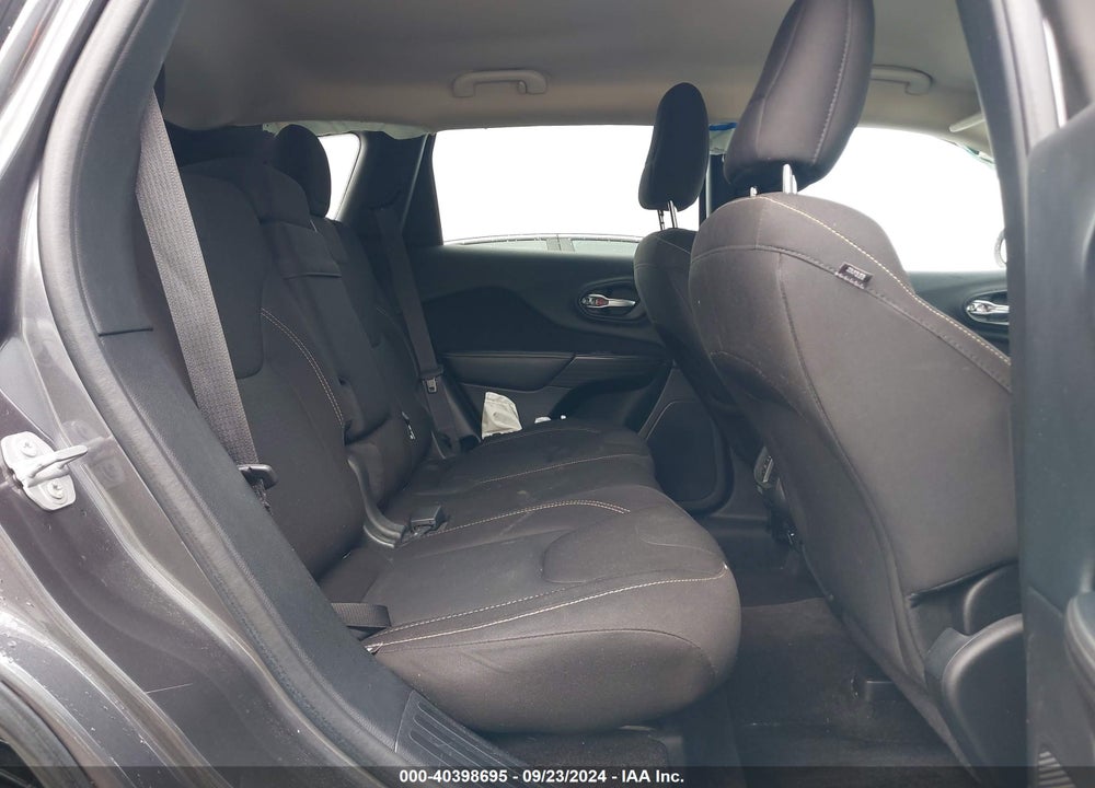 2016 JEEP CHEROKEE LATITUDE VIN: 1C4PJMCS2GW242750
