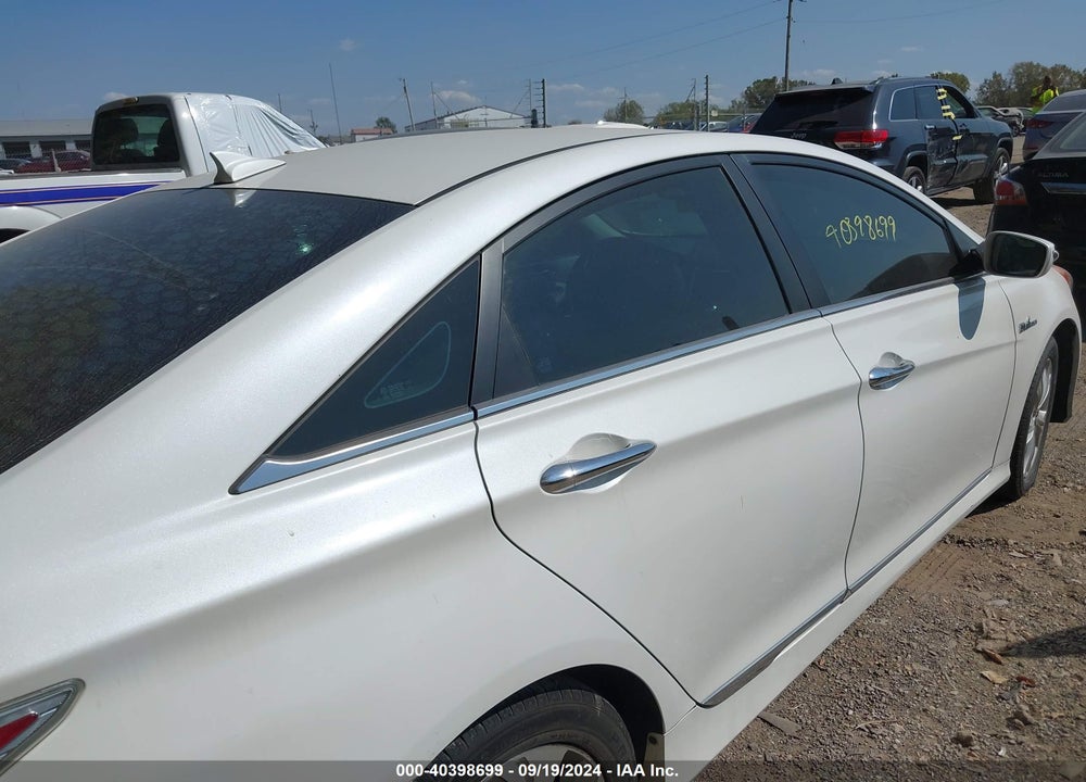 2014 HYUNDAI SONATA HYBRID LIMITED VIN: KMHEC4A49EA112623