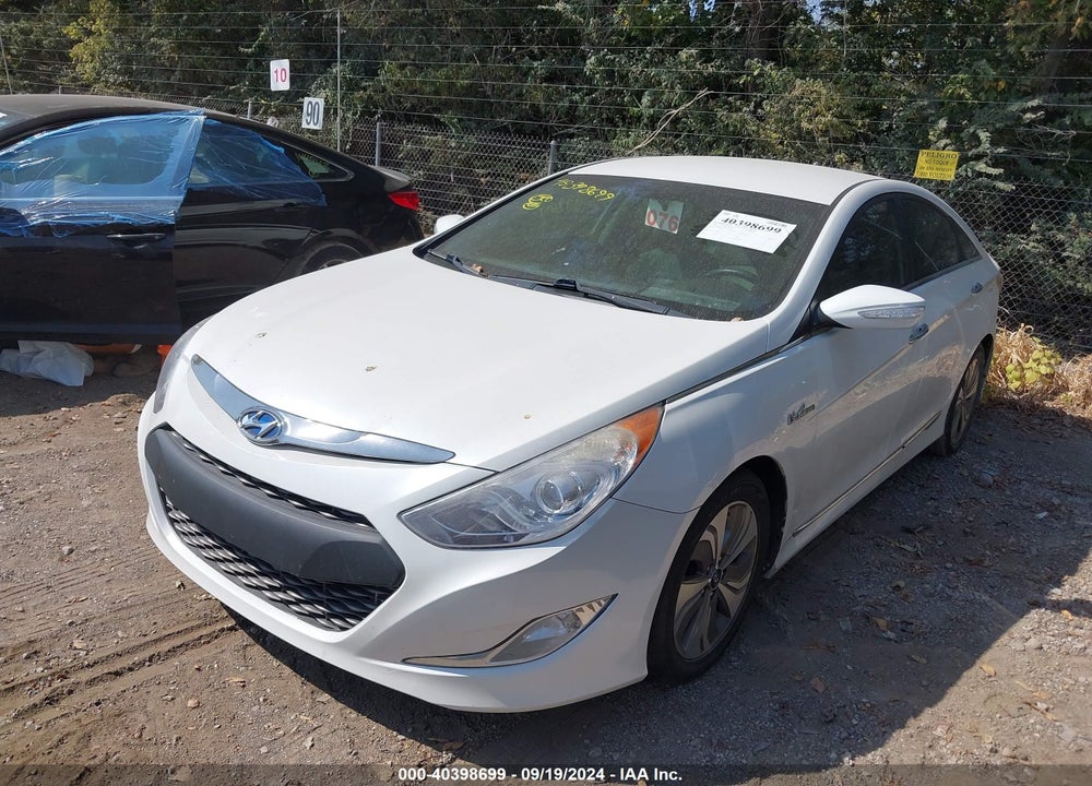 2014 HYUNDAI SONATA HYBRID LIMITED VIN: KMHEC4A49EA112623