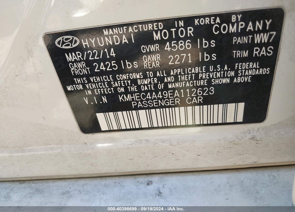2014 HYUNDAI SONATA HYBRID LIMITED VIN: KMHEC4A49EA112623