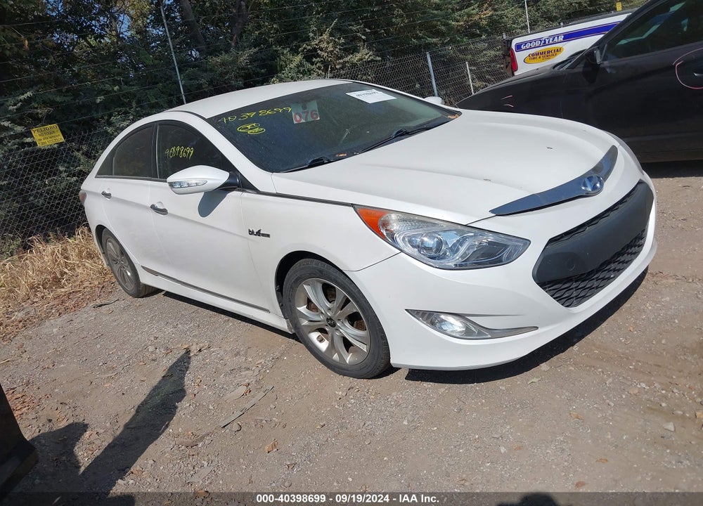 2014 HYUNDAI SONATA HYBRID LIMITED VIN: KMHEC4A49EA112623