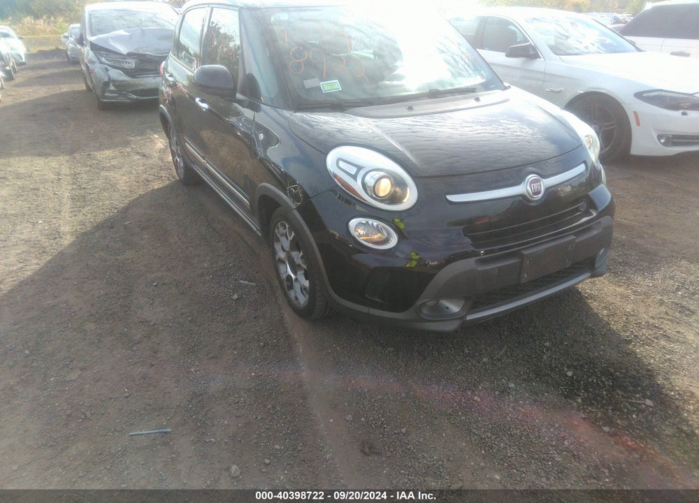 2014 FIAT 500L TREKKING VIN: ZFBCFADHXEZ010980
